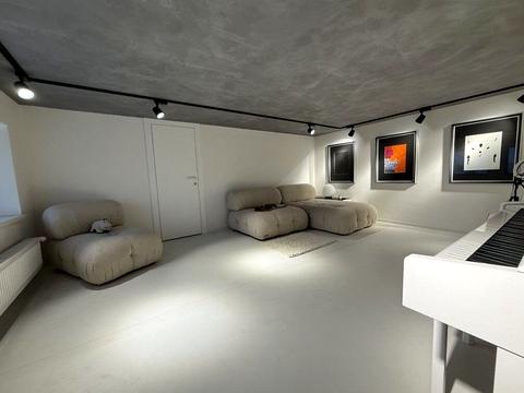 квартира за адресою Свободи бульв., 8