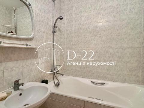 квартира за адресою Братства Тарасівців вул. (Декабристів), 12/37