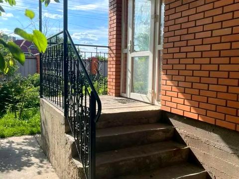 будинок за адресою Яблунева вул.