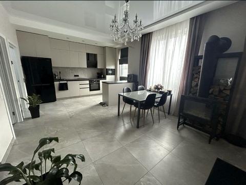 будинок за адресою Канівська вул.