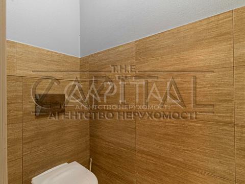 комерційна за адресою Володимира Івасюка просп. (Героїв Сталінграду), 4