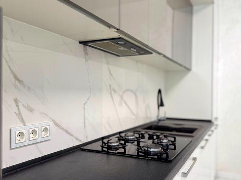 будинок за адресою Патріотів