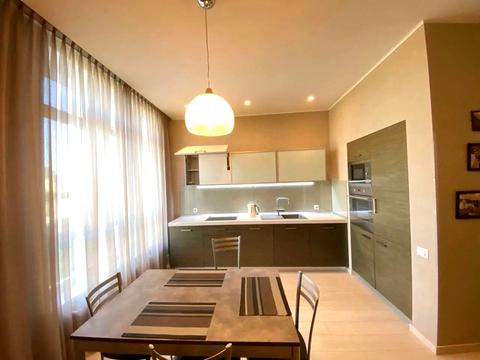 квартира за адресою Андрія Верхогляда вул. (Михайла Драгомирова), 3