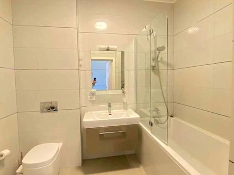 квартира за адресою Андрія Верхогляда вул. (Михайла Драгомирова), 3