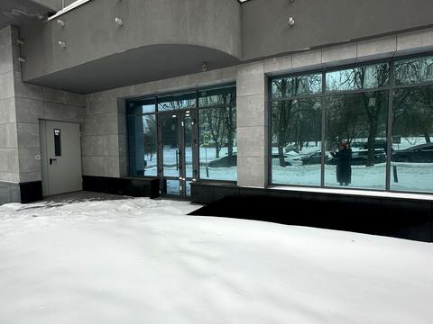 комерційна за адресою Голосіївська вул., 7 