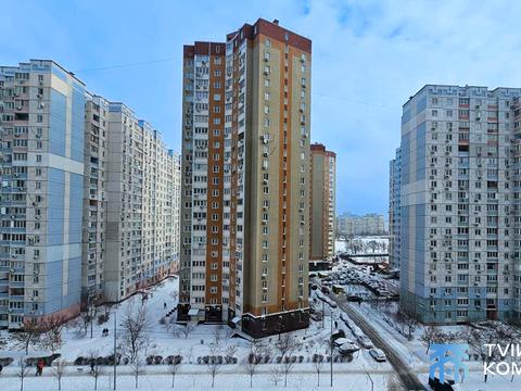 квартира за адресою Київ, Драгоманова вул., 2