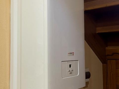 будинок за адресою с. Осещина, Лаймова