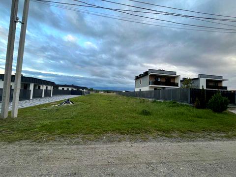 участок по адресу 