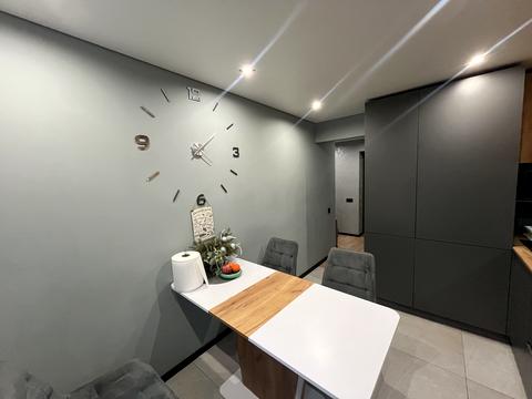 квартира за адресою 21-ї Бригади Національної Гвардії України вул. (Симонова), 2