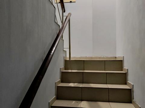 комерційна за адресою Сумська вул., 7/9