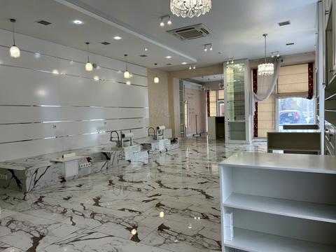 комерційна за адресою Євгена Рихліка вул. (5-й Щорса), 15