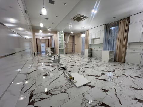 комерційна за адресою Євгена Рихліка вул. (5-й Щорса), 15