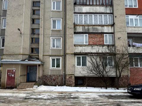 квартира за адресою Лотоцікого, 12