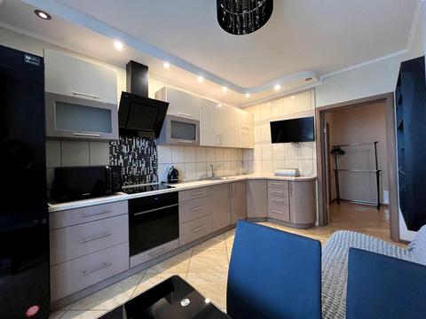 квартира за адресою Воскресенська вул., 16-Б