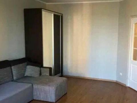 квартира за адресою Науки просп., 80-А/73