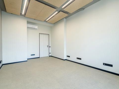 коммерческая по адресу Антоновича ул. (Горького), 109