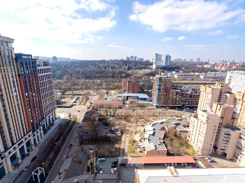 коммерческая по адресу Антоновича ул. (Горького), 109