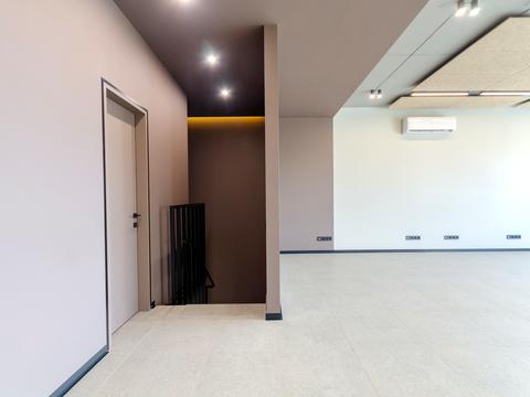 коммерческая по адресу Антоновича ул. (Горького), 109