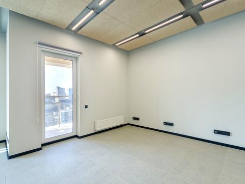 коммерческая по адресу Антоновича ул. (Горького), 109