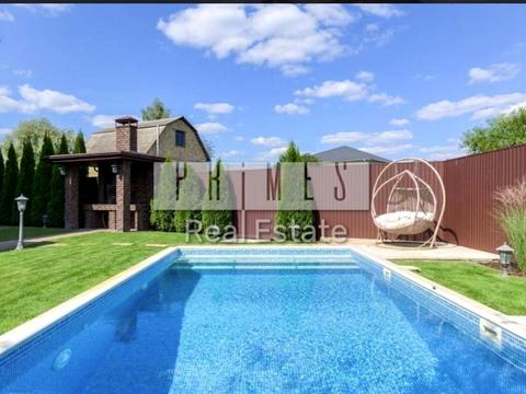 будинок за адресою Лісова