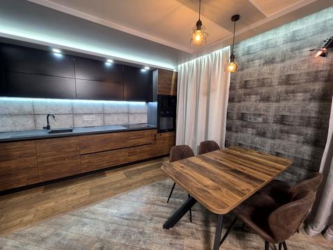 квартира за адресою Миколи Бажана вул. (Кривомазова), 10