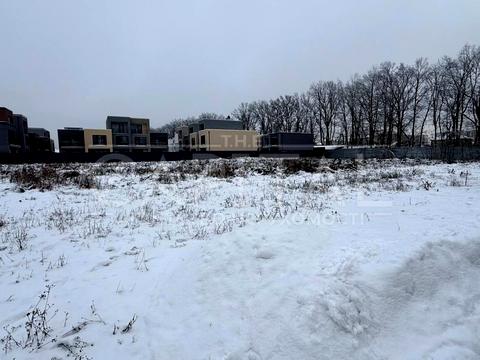 ділянка за адресою Жулянська вул.