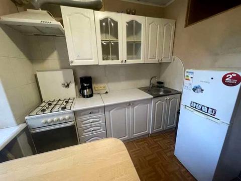 квартира за адресою Київ, Ростиславська вул. (Маршала Рибалка), 5