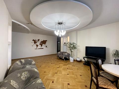 квартира по адресу Левка Лукʼяненка ул. (Василия Жуковского), 21-А