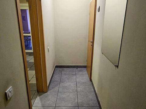 коммерческая по адресу Богдана Хмельницкого просп. (Героев Сталинграда), 9