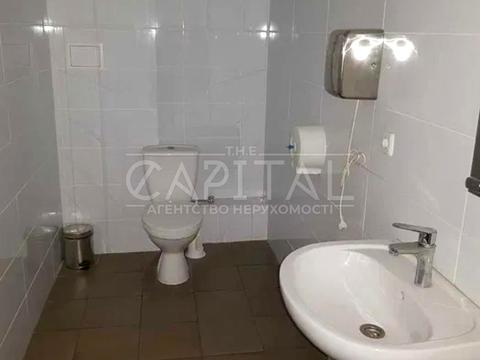 комерційна за адресою Київ, Центральна вул., 1