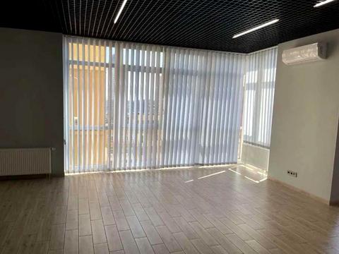 коммерческая по адресу Евгения Коновальца ул. (Щорса), 32-Б