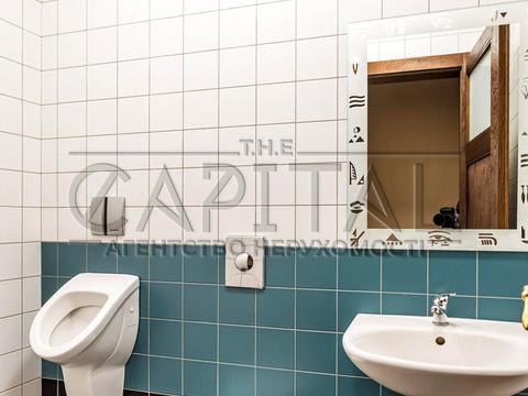 комерційна за адресою Київ, Дегтярівська вул., 33Б