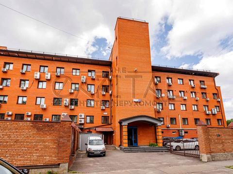 комерційна за адресою Київ, Дегтярівська вул., 33Б