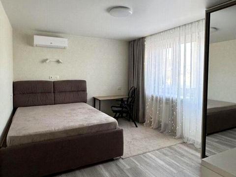 квартира за адресою Політехнічна вул., 31-Б