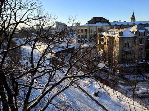 квартира за адресою Політехнічна вул., 31-Б