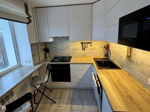 квартира за адресою Політехнічна вул., 31-Б