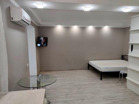 квартира за адресою Героїв полку "Азов" вул. (Маршала Малиновського), 28-Б