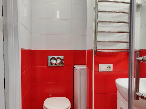 квартира за адресою Героїв полку "Азов" вул. (Маршала Малиновського), 28-Б