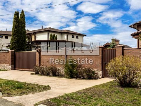 будинок за адресою Анатолія Солов'яненка вул.