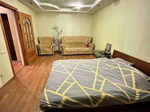 квартира за адресою Бориспіль, Володимира Момота вул., 40