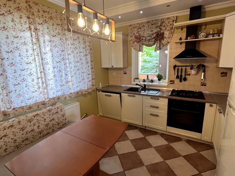 будинок за адресою Бровари