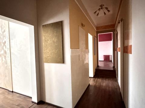 комерційна за адресою Київ, Межигірська вул., 32-А