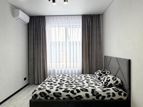 будинок за адресою Дніпровська, 27/4