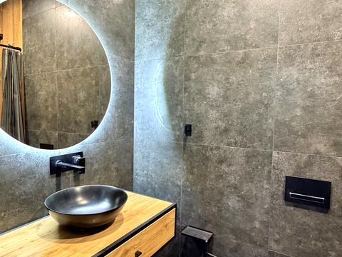 будинок за адресою Дніпровська, 27/4