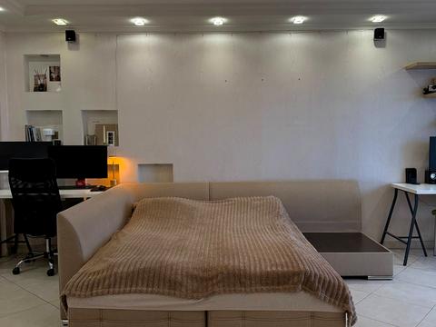 квартира за адресою Старокозацька вул. (Комсомольська), 70