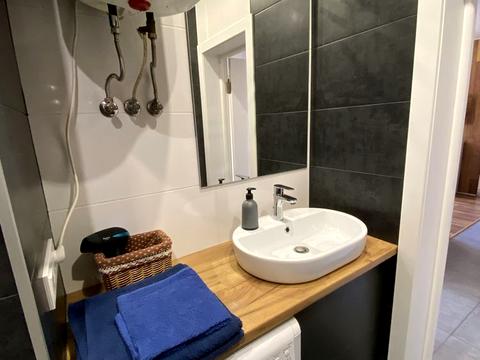 квартира за адресою Соборності просп. (Возз'єднання), 17 к2