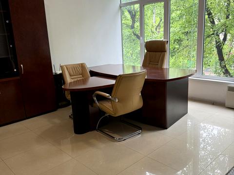 комерційна за адресою Проскурівська вул., 74А