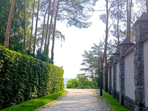 будинок за адресою Власова