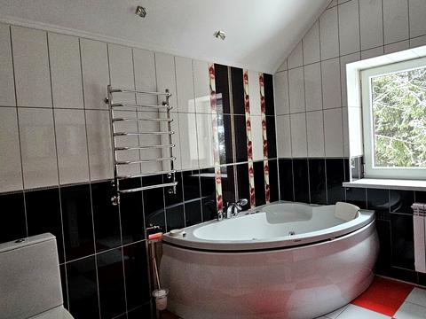 будинок за адресою Валерія Марченка вул.