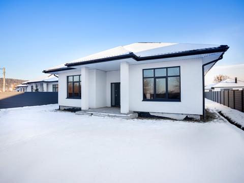 будинок за адресою Ялтинська вул., 1